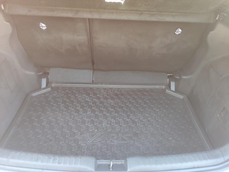 Toyota Yaris IV 1.5h Active 7