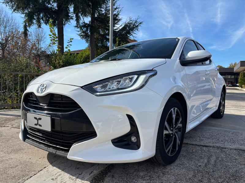 Toyota Yaris 1.5 Hybrid " Usato prima Scelta Full Optional " 3