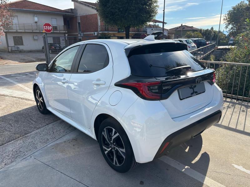 Toyota Yaris 1.5 Hybrid " Usato prima Scelta Full Optional " 4