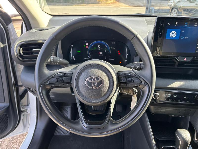Toyota Yaris 1.5 Hybrid " Usato prima Scelta Full Optional " 11