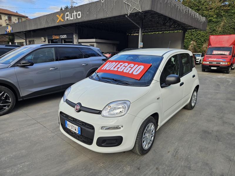 Fiat Panda 1.0 firefly hybrid Pandina 5 Posti 1