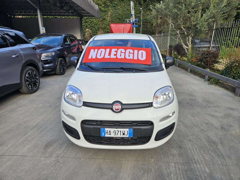 Fiat Panda 1.0 firefly hybrid Pandina 5 Posti 3