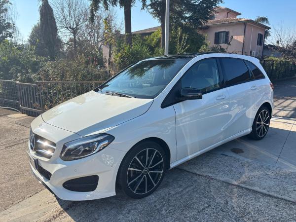 Mercedes-Benz B 200 Cdi Premium "Tetto - Led - Pdc- Navi - Telecamera"