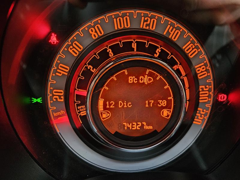 Fiat 500 III 1.0 hybrid Lounge 70cv 9