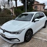 Volkswagen Golf 1.0 etsi evo Life Cambio Dsg - Led - Pdc -