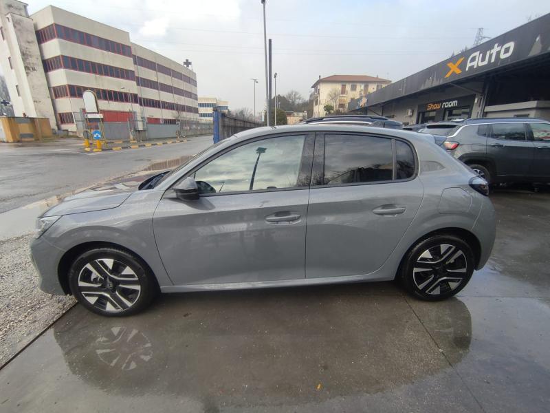 Peugeot 208 II 1.2 puretech Allure 4