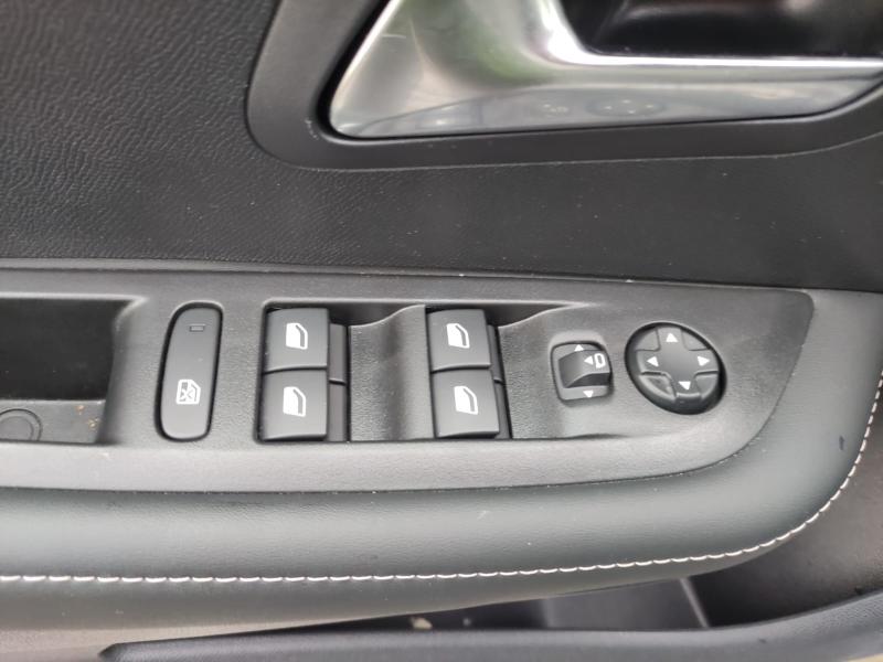 Peugeot 208 II 1.2 puretech Allure 20