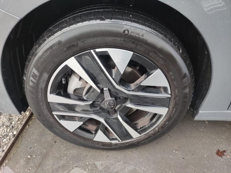 Peugeot 208 II 1.2 puretech Allure 15