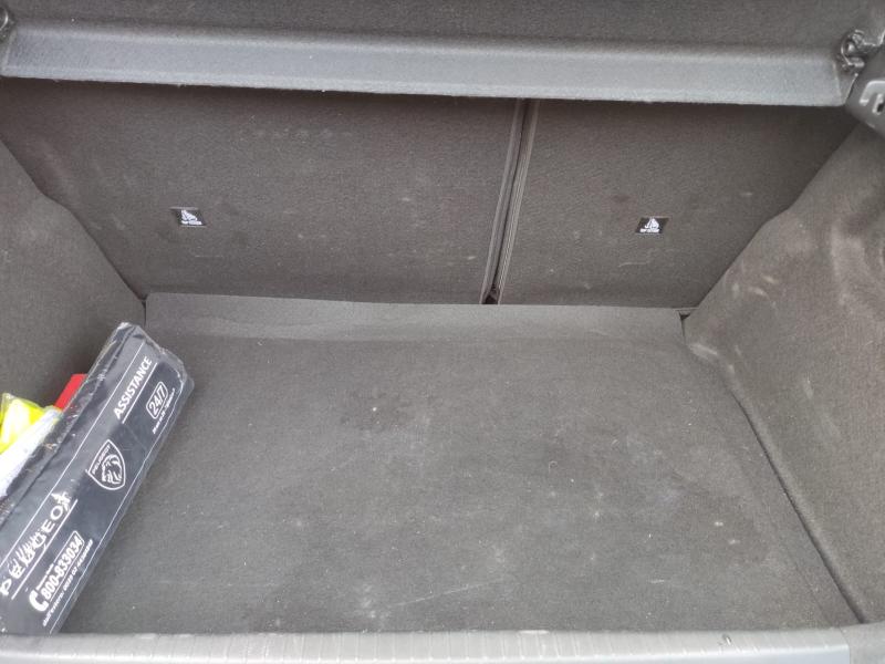 Peugeot 208 II 1.2 puretech Allure 7