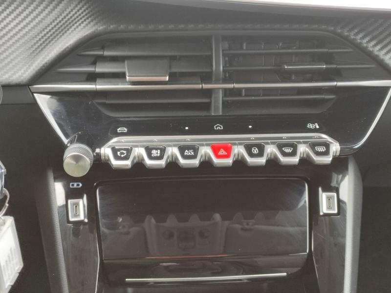 Peugeot 208 II 1.2 puretech Allure 11