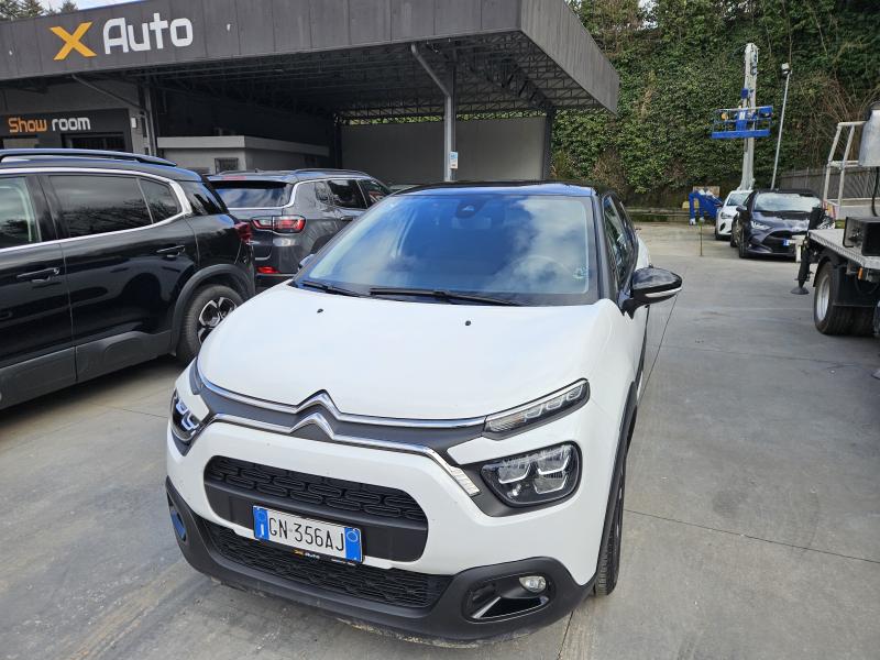 Citroen C3 III 1.2 puretech Shine 1