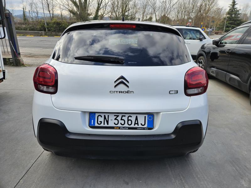 Citroen C3 III 1.2 puretech Shine 6