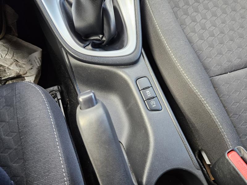 Toyota Yaris IV 1.0 Trend 17