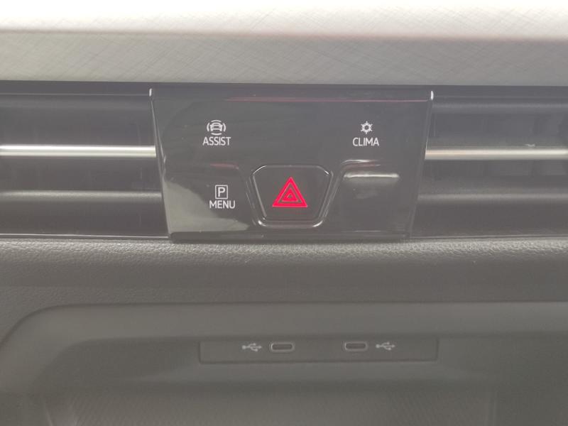 Volkswagen Golf VIII 1.5 tsi evo Life 130cv 11