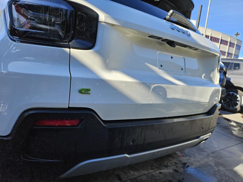 Jeep Avenger 1.2 turbo e-hybrid mhev Summit fwd 110cv edct6 16