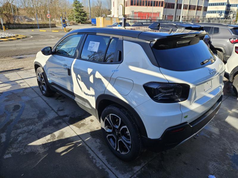 Jeep Avenger 1.2 turbo e-hybrid mhev Summit fwd 110cv edct6 4