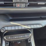 Jeep Avenger 1.2 turbo e-hybrid mhev Summit fwd 110cv edct6