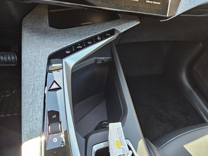 Peugeot 3008 III 1.2 hybrid Allure 145cv e-dcs6 12