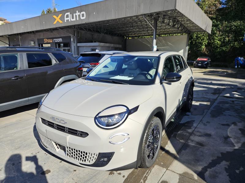 Fiat 600 IV 1.2 hybrid Icon 145cv auto 1