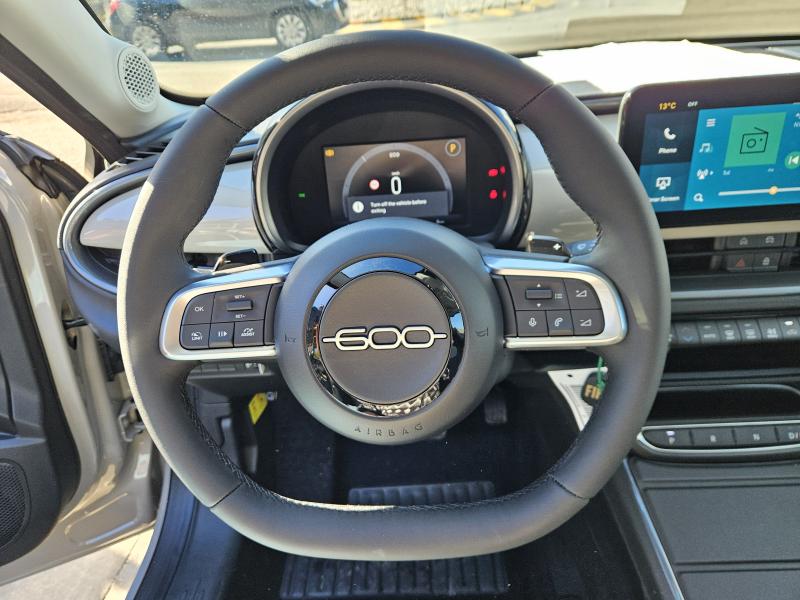 Fiat 600 IV 1.2 hybrid Icon 145cv auto 8