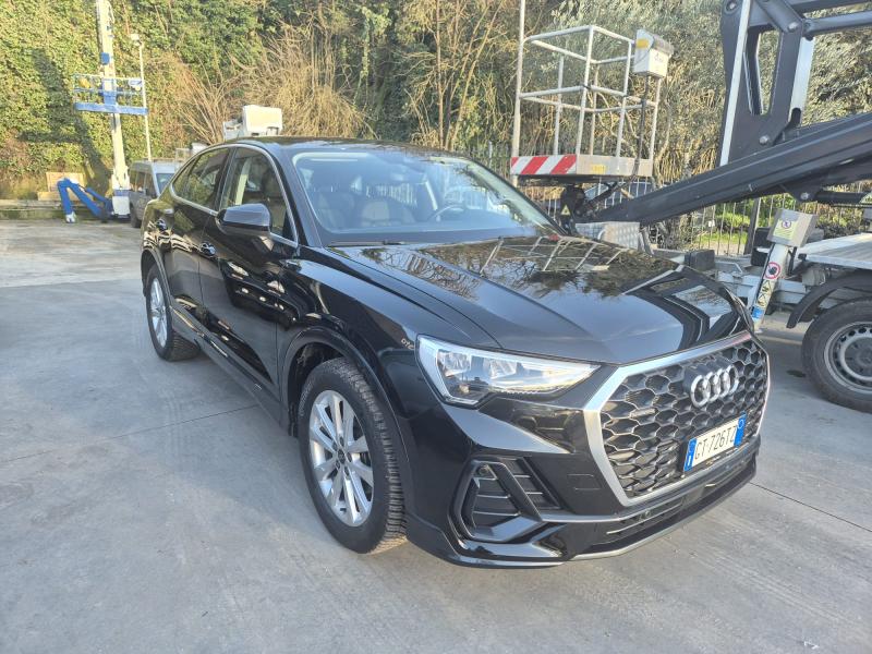 Audi Q3 SPB 35 TDI S tronic Business Plus Quattro 1