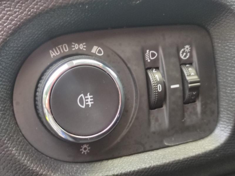 Opel Corsa VI 1.2 Edition 17