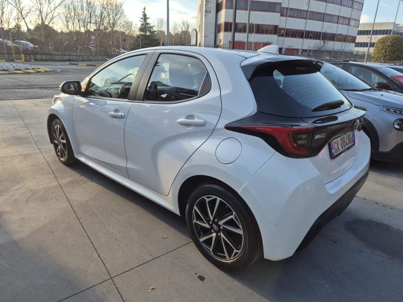 Toyota Yaris IV 1.0 Trend 4