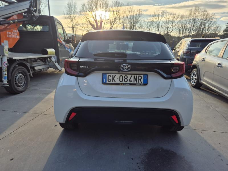 Toyota Yaris IV 1.0 Trend 5