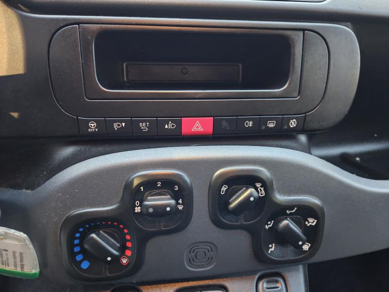 Fiat Panda III 1.0 firefly hybrid 11