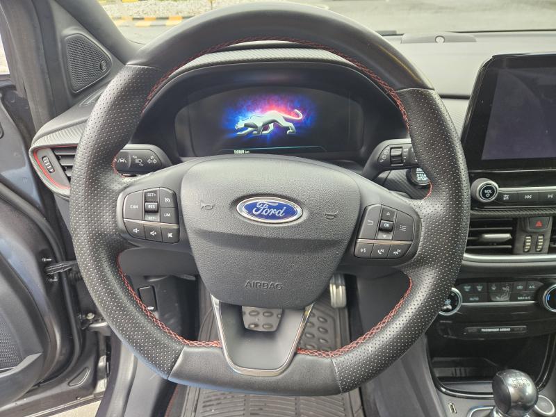 Ford Puma II 1.0 ecoboost h ST-Line Vignale 9