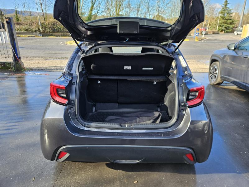 Toyota Yaris IV 1.0 Trend 7