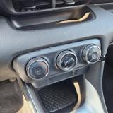 Toyota Yaris IV 1.0 Trend