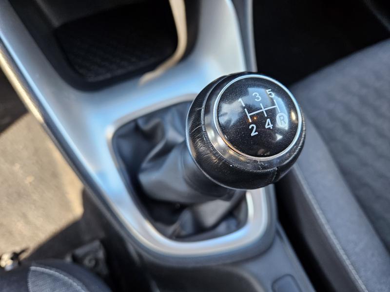 Toyota Yaris IV 1.0 Trend 14