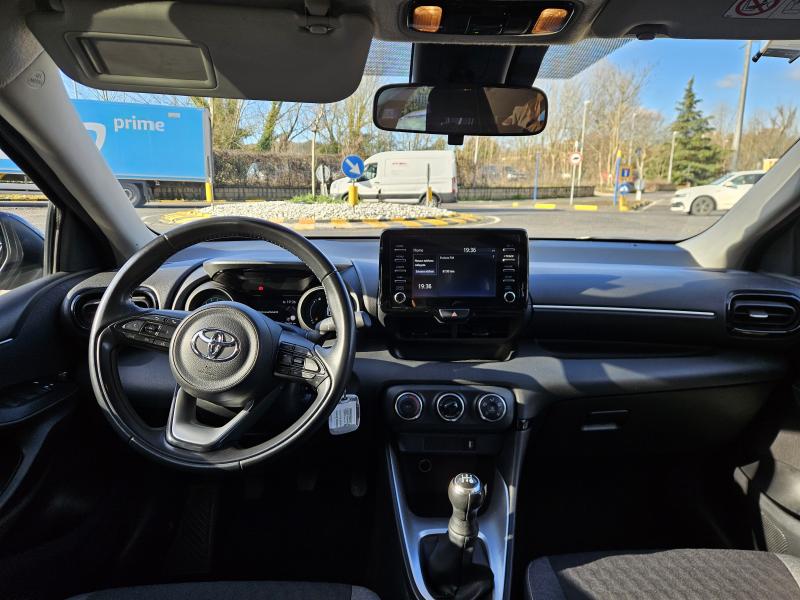 Toyota Yaris IV 1.0 Trend 3