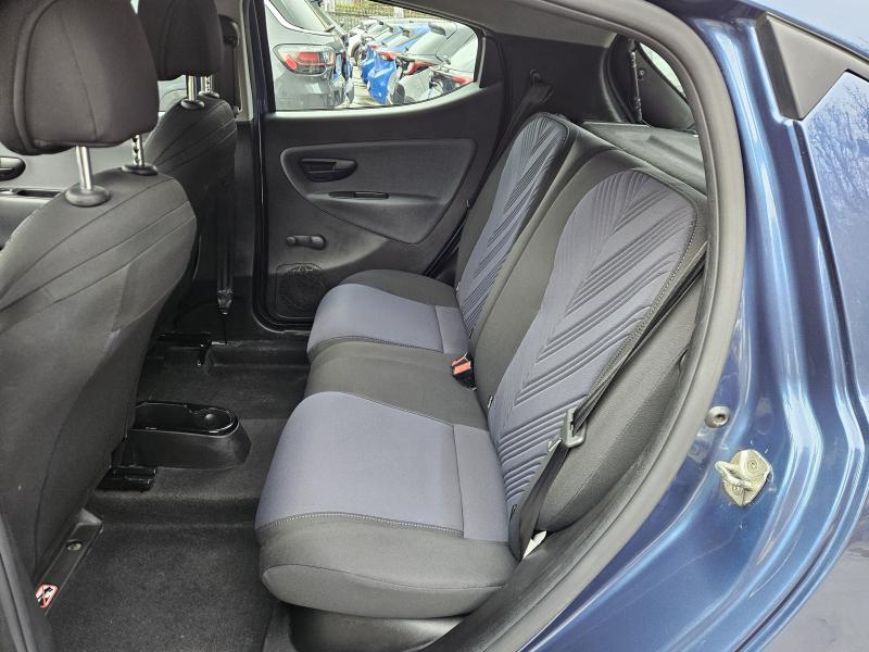 Lancia Ypsilon III 1.0 firefly hybrid Gold 11