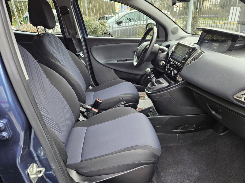 Lancia Ypsilon III 1.0 firefly hybrid Gold 12