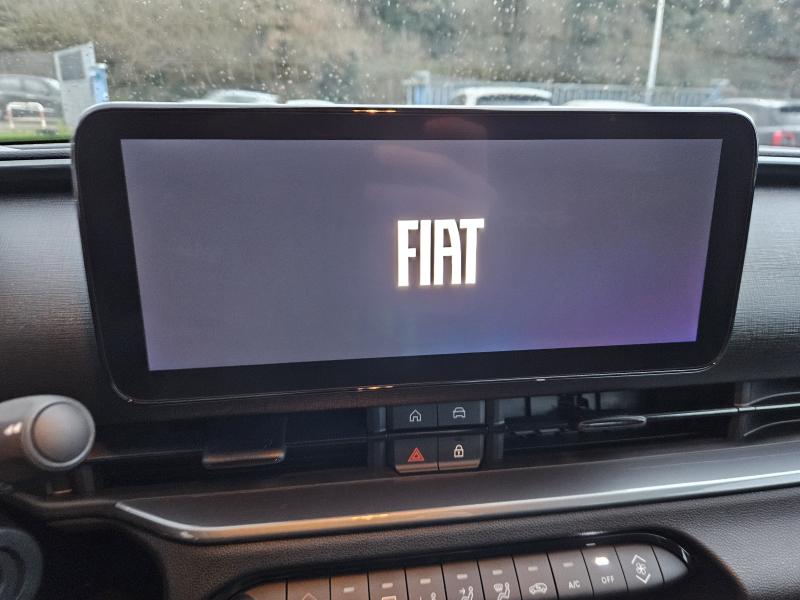 Fiat 600 Hybrid 110 CV DCT MHEV Icon 2