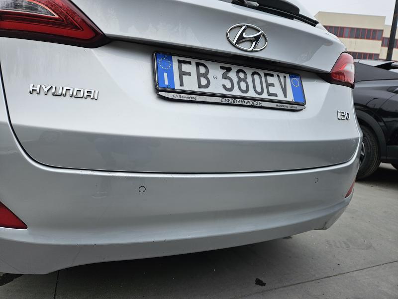 Hyundai i30 II Station Wagon 1.6 crdi Comfort 110cv FL E6 15