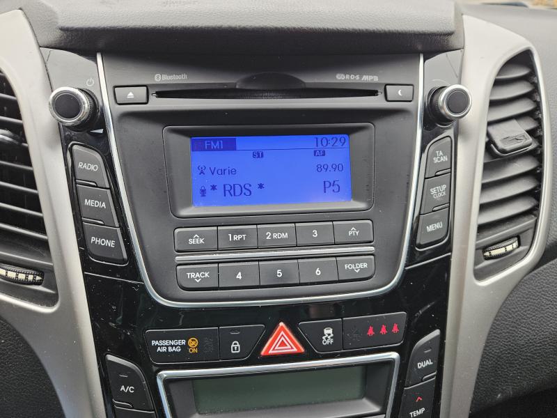 Hyundai i30 II Station Wagon 1.6 crdi Comfort 110cv FL E6 9