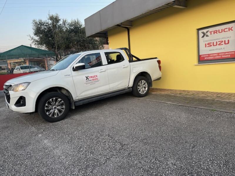 ISUZU D-MAX  CREW BB+ 4
