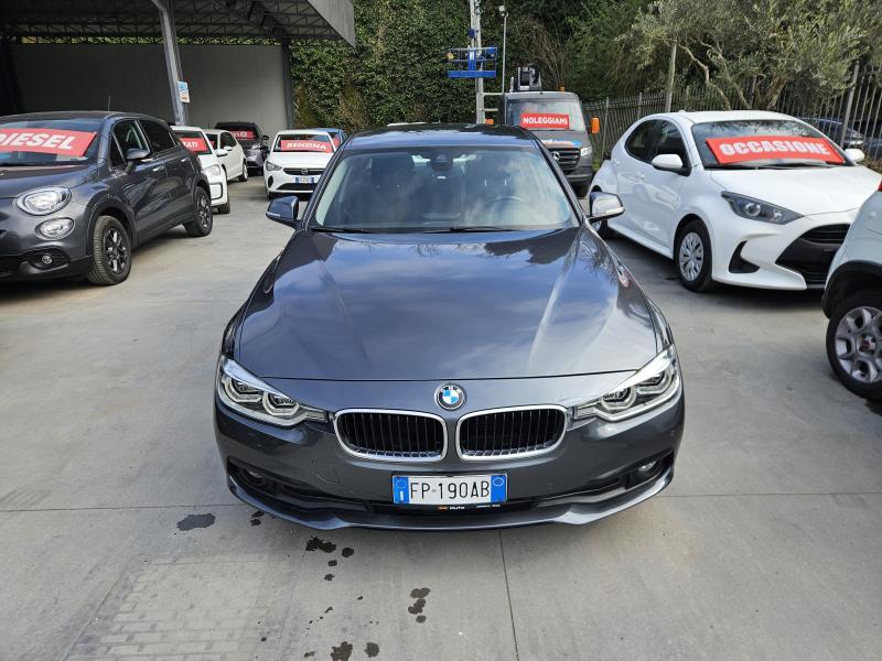 BMW 318 Serie 3 F30 Berlina 318d Business Advantage auto 17