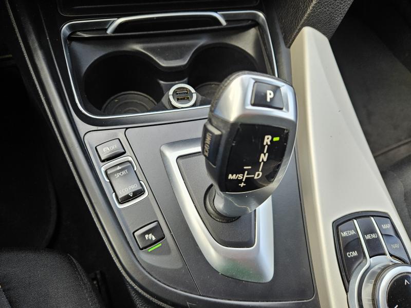 BMW 318 Serie 3 F30 Berlina 318d Business Advantage auto 13