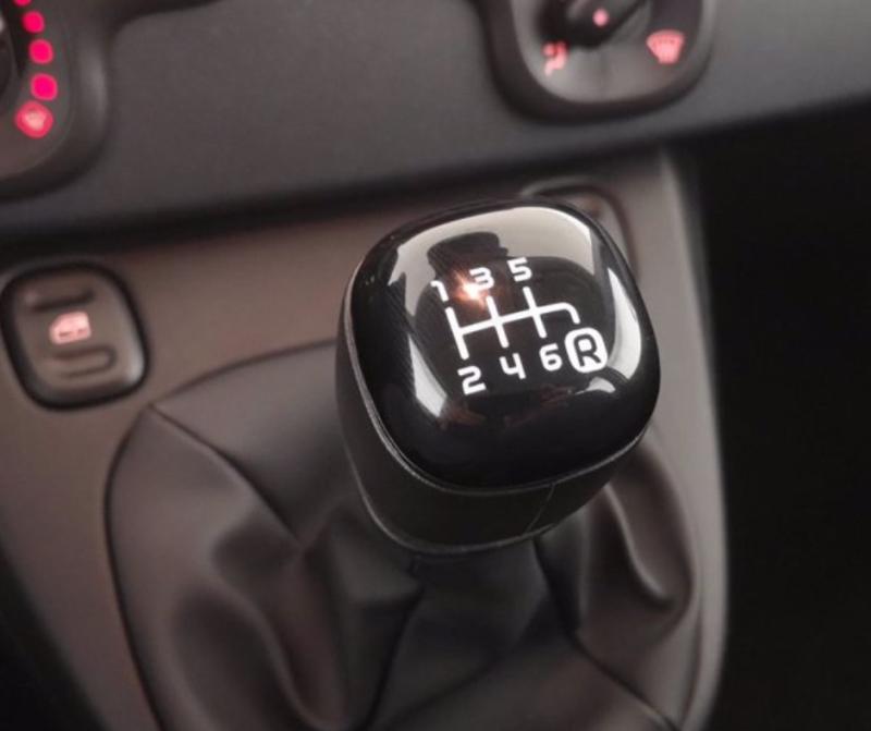 1.0 70cv Hybrid Panda 10