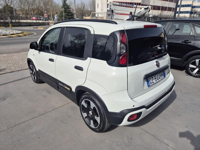 Fiat Panda Pandina Cross 1.0 firefly hybrid s&s 3