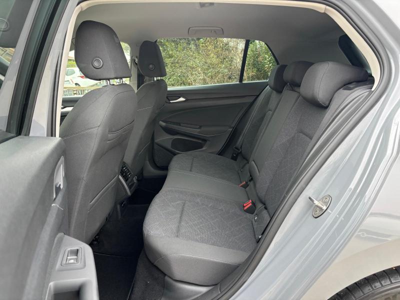 Volkswagen Golf 1.0 E-Tsi 110cv "Cambio F1 - Pdc - Led - Car Play" 14