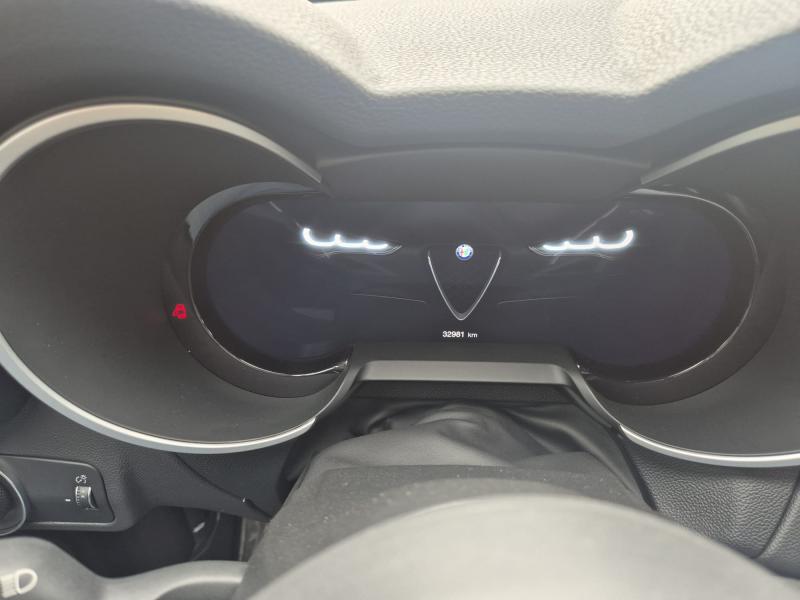 Alfa Romeo Stelvio 2.2 Turbodiesel 210 CV AT8 Q4 Veloce 9