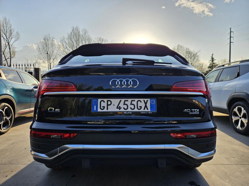 Audi Q5 Sportback 40 2.0 TDI quattro S tronic S line 7