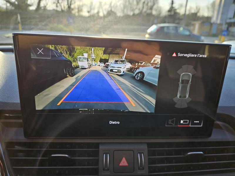 Audi Q5 Sportback 40 2.0 TDI quattro S tronic S line 2