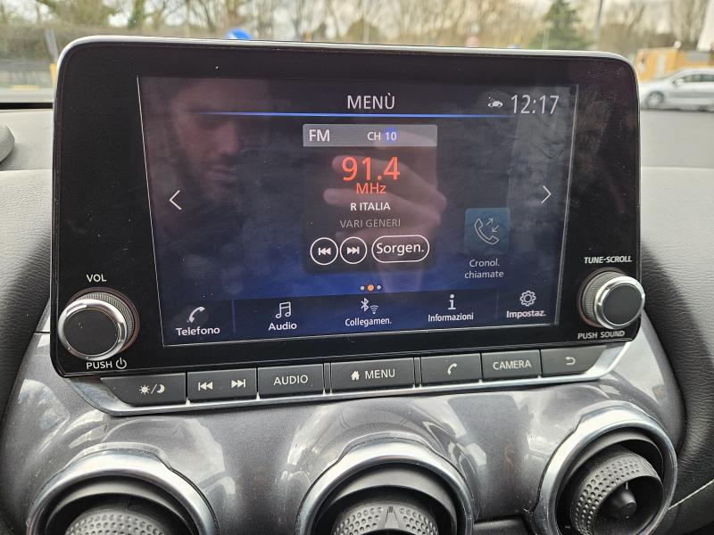 Nissan Juke II 1.0 dig-t N-Connecta 10