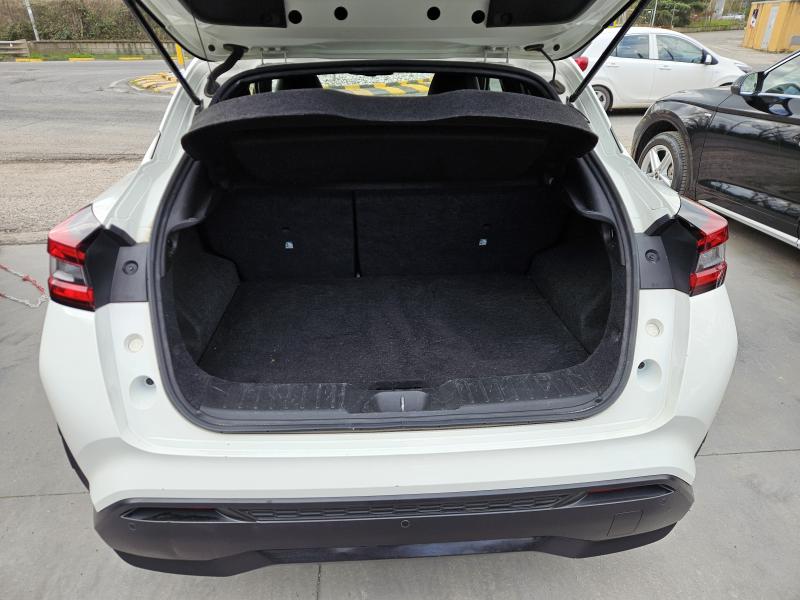 Nissan Juke II 1.0 dig-t N-Connecta 6